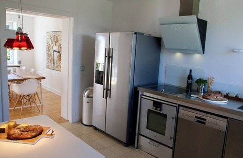 Hornum House | Modern. Close to the beach. Familiar.