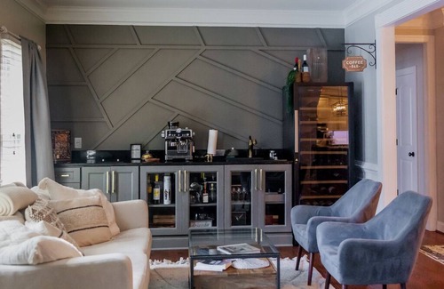 Manassas House | Modern Colonial Charm in Historic Old Town