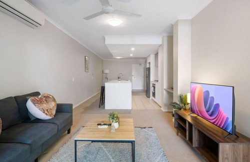 Coopers Plains Apartment | Modern Comfort 2BR | Close to Everything!