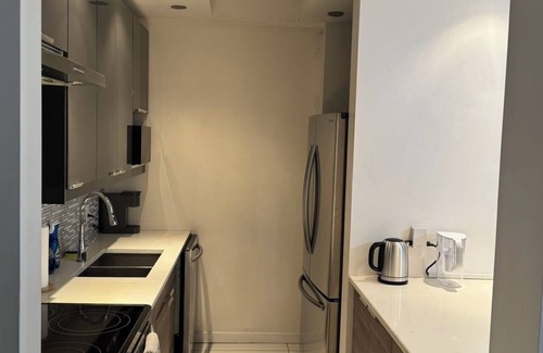 Gay Village Apartment | Modern Comfort in DT Montreal