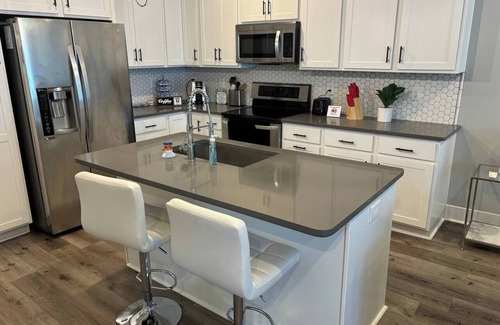 Dunean Apartment | Modern Comfort in Gated 2BR Apartment with Parking