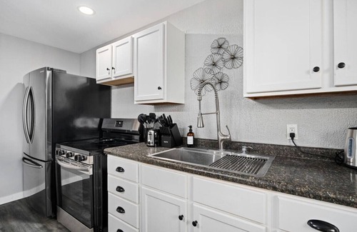Morton House | Modern Comfort in Morton | Cozy 3BR Home for a Perfect Stay
