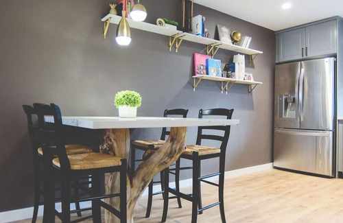University Heights Condo | Modern Comfort in Uptown | A High-End Refuge