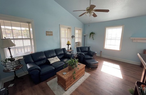 Water Valley Apartment | Modern Comfort Meets Historic Charm in Downtown Water Valley – Suite 30