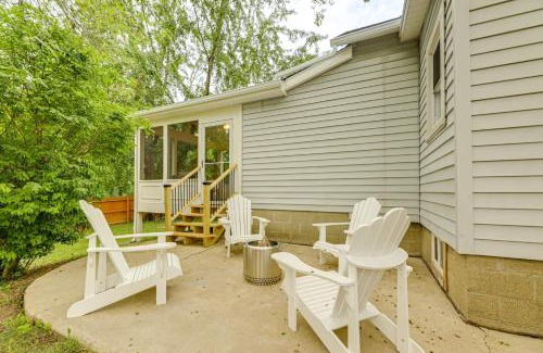 London House | Modern Comfort Near Columbus Home with Yard and Porch