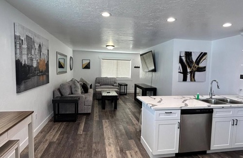 Duchesne House | Modern Comfort Near the Uinta Mountains – 3BR Family Retreat in Duchesne, UT