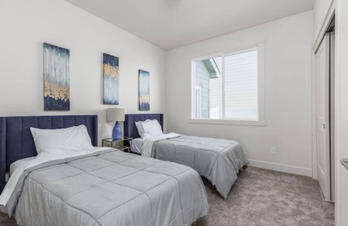 Hermiston House | Modern Comfort