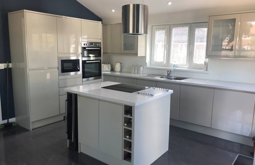 Martham House | Modern comfortable 3 bedhome near great Norfolk Beaches and Broads