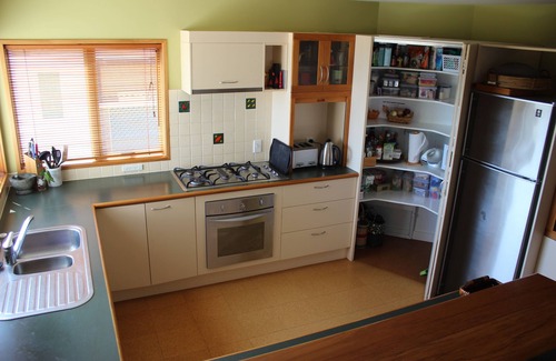 Ohope House | Modern, comfortable, house. Right on the Beach.