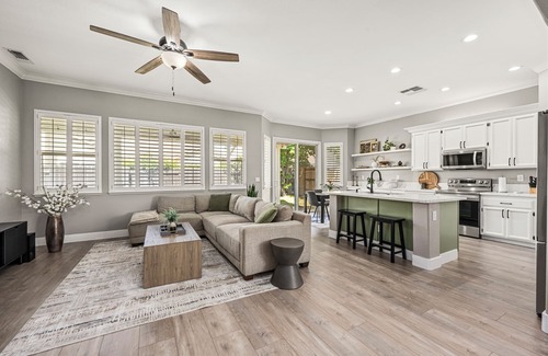 Lincoln House | Modern & Comfortable Lincoln Home w/Luxe Master Bedroom