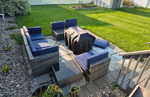 Fargo House | Modern Comfortable, spacious 4-bedroom building in lovely Fargo