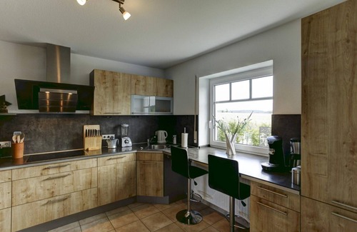 Glindfeld House | Modern, comfortable vacation home with large garden and veranda, between Winterberg and Willingen
