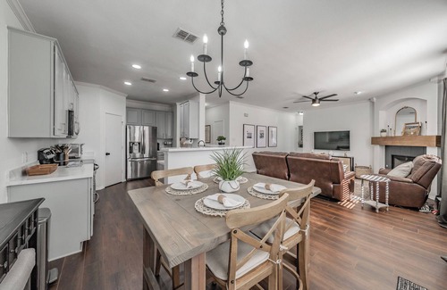Little Elm House | Modern, Comfy, Next to Frisco and Lake Lewisville in peaceful Little Elm