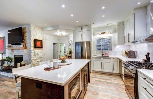 Clayton Condo | Modern Condo + Golf Course View, Near Hiking!