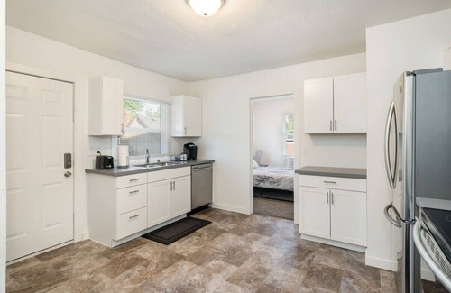 West Central Condo | Modern Condo I Near Downtown Spokane
