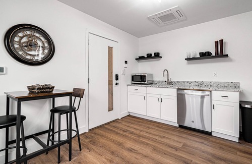 West Main Historic District Condo | Modern Condo in Louisville