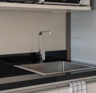 Huay Kaew Apartment | Modern Condo in Nimman (F707) by Pimolplace