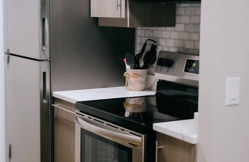 O'Hare Apartment | Modern Condo Safe Chicago Stay Near O’Hare