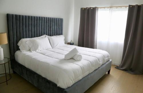 Central East Austin Apartment | Modern Condo w Patio City Views Heart of DT Austin