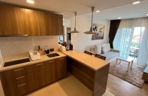 Nai Harn Apartment | Modern condominium Calypso is located in one of the best areas of Phuket
