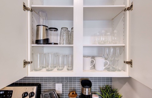 Conroe Apartment | Modern Corporate Apartment