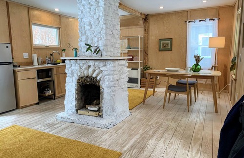 Shandaken Cottage | Modern Cottage 2 (The Lorca, Catskills) - 10 min to Belleayre, 25 min to Windham