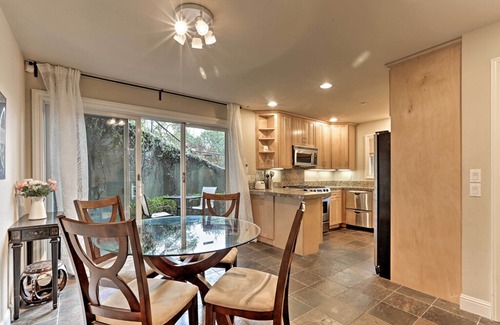 San Carlos Cabin | Modern Cottage in the Heart of Silicon Valley