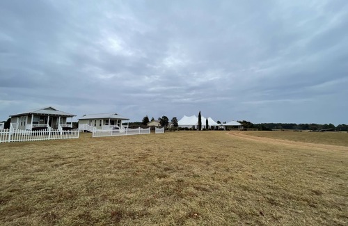 Hartsfield House | Modern Cottages - Hanks`s Cottage