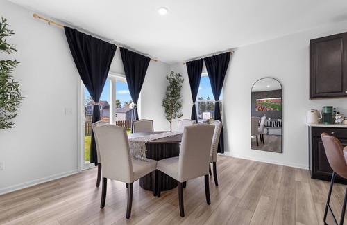 Malta House | Modern Country Escape - 5 Min to NIU