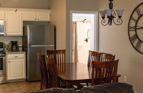 Chattanooga Valley Apartment | Modern Country Getaway - Surprise View of Rock City - Outside Relaxation-Spacious Townhome-Fire Pit