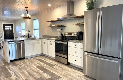 Bangor House | Modern Country Home Near Hiking trails and Waterfront Concert Venue