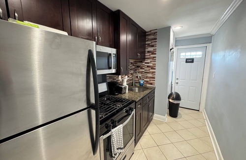 Anacostia Apartment | Modern Cozy 2BR Apartment in DC