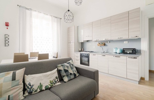 Certosa Apartment | Modern & Cozy Apartment in Milan x4