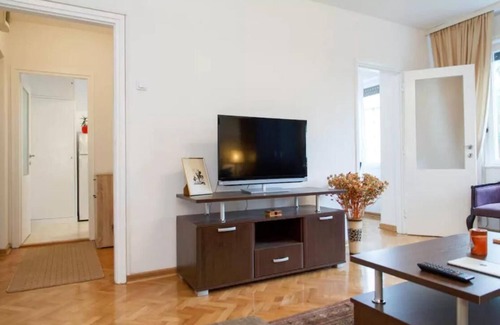 Slavija Apartment | Modern Cozy Apartment