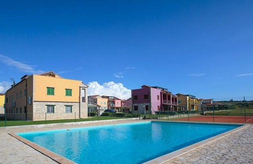 Gedici Apartment | Modern & cozy apartment with pool and tennis court near Porec - 2 bedrooms