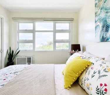 Sasa Apartment | Modern Cozy Condo with Smart Lock at Seawind