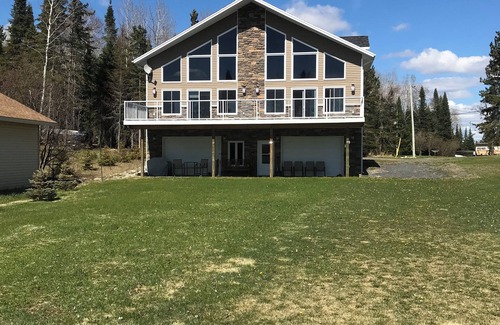 Unorganized Thunder Bay District Cottage | Modern cozy cottage with beautiful sandy beach on the lake.