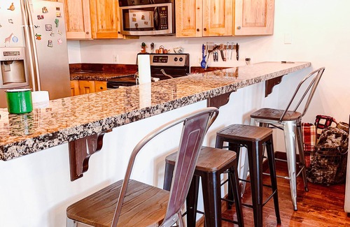 Mesa House | Modern Cozy Home at Powderhorn Mountain Resort with AMENITIES