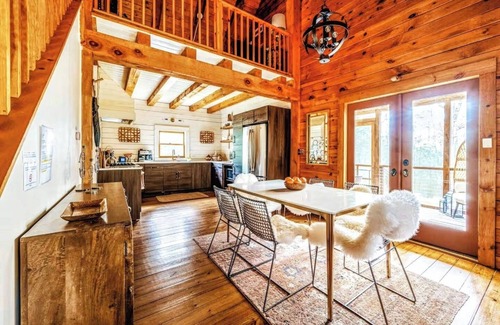 Stone Ridge Cabin | Modern, Cozy, Idyllic Log Cabin Secluded on 6 Serene Acres