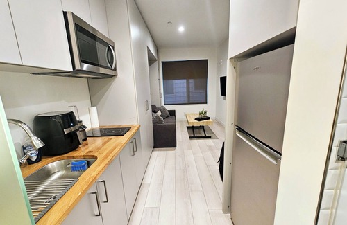 McGinley Square Apartment | Modern Cozy Rest In Jersey City