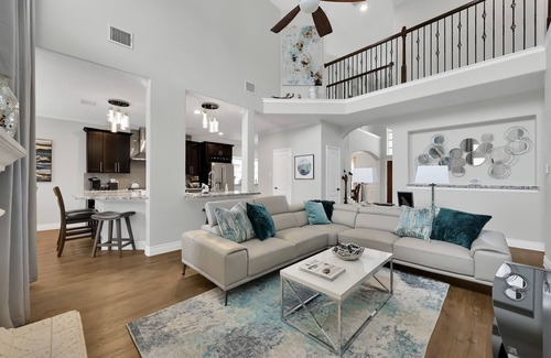 Cypress House | Modern Cypress Haven-4BR+GAMEROOM+PATIO