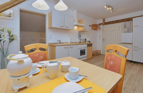 Oesterdeichstrich Apartment | Modern, cozy, quiet apartment - 6 minutes from the beach