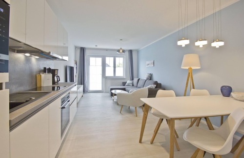 Gross Zicker Apartment | Modern vacation apartment with private terrace - Haus Inselwind FeWo MEERsand