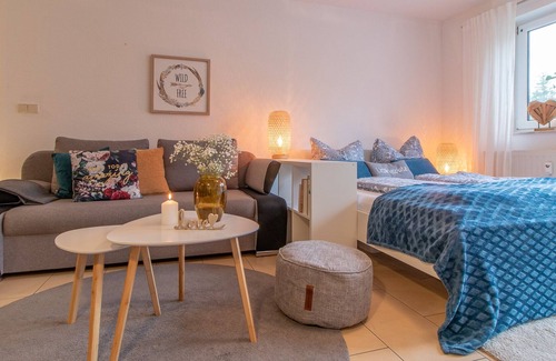 Schwarzenberg/Erzgeb. Apartment | Modern Apartment I Balcony I Free Parking I WLAN
