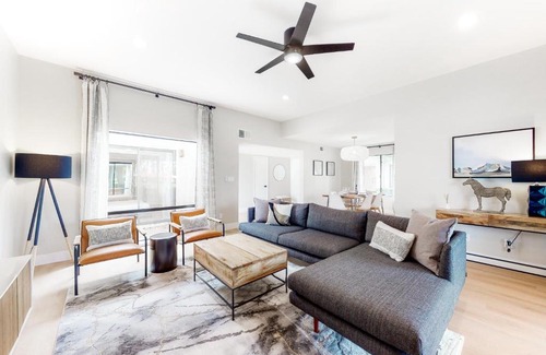 Rancho Mirage Apartment | Modern Desert Retreat