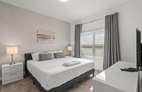 Kissimmee House | Modern design near Disney Top resort