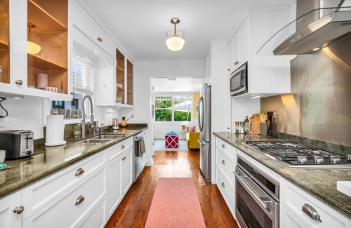 Flamingo Parks House | Modern Designer Gem in West Palm Beach