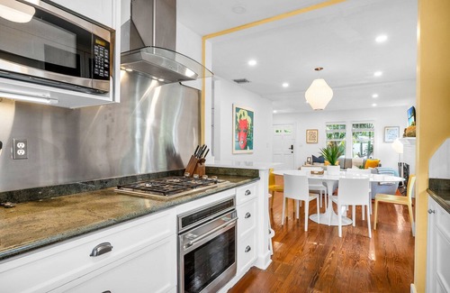 Flamingo Parks House | Modern Designer Gem in West Palm Beach