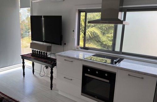 Lake Tyers Beach House | Modern Dog Friendly Townhouse by the beach