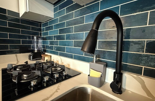 Saltillo Apartment | Modern double-height loft new and equipped with its own parking lot